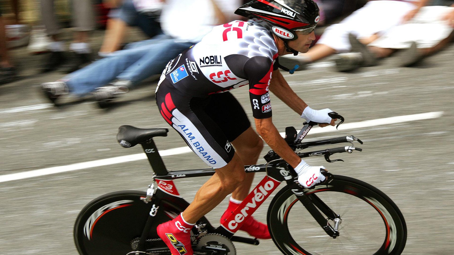 高山峡谷漂流，急流中飞跃的极限体验，高山峡谷漂流在哪